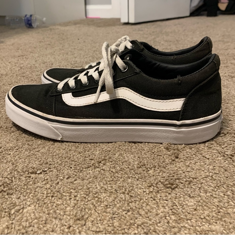 Vans Old Skool Shoe Black/White - Size 8 - Picture 2 of 7